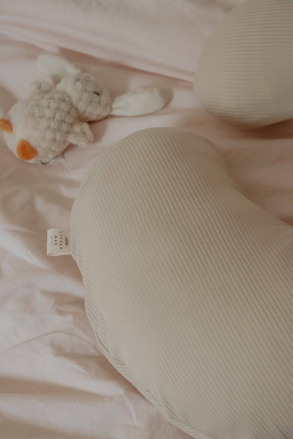 Oat Ribbed Nursing Pillow Cover